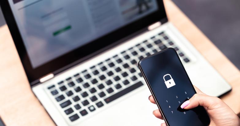 La importancia del bloqueo de sesión en dispositivos de empresa