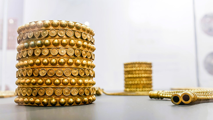 De oro prehistórico a coronas visigodas: los grandes tesoros hallados en España